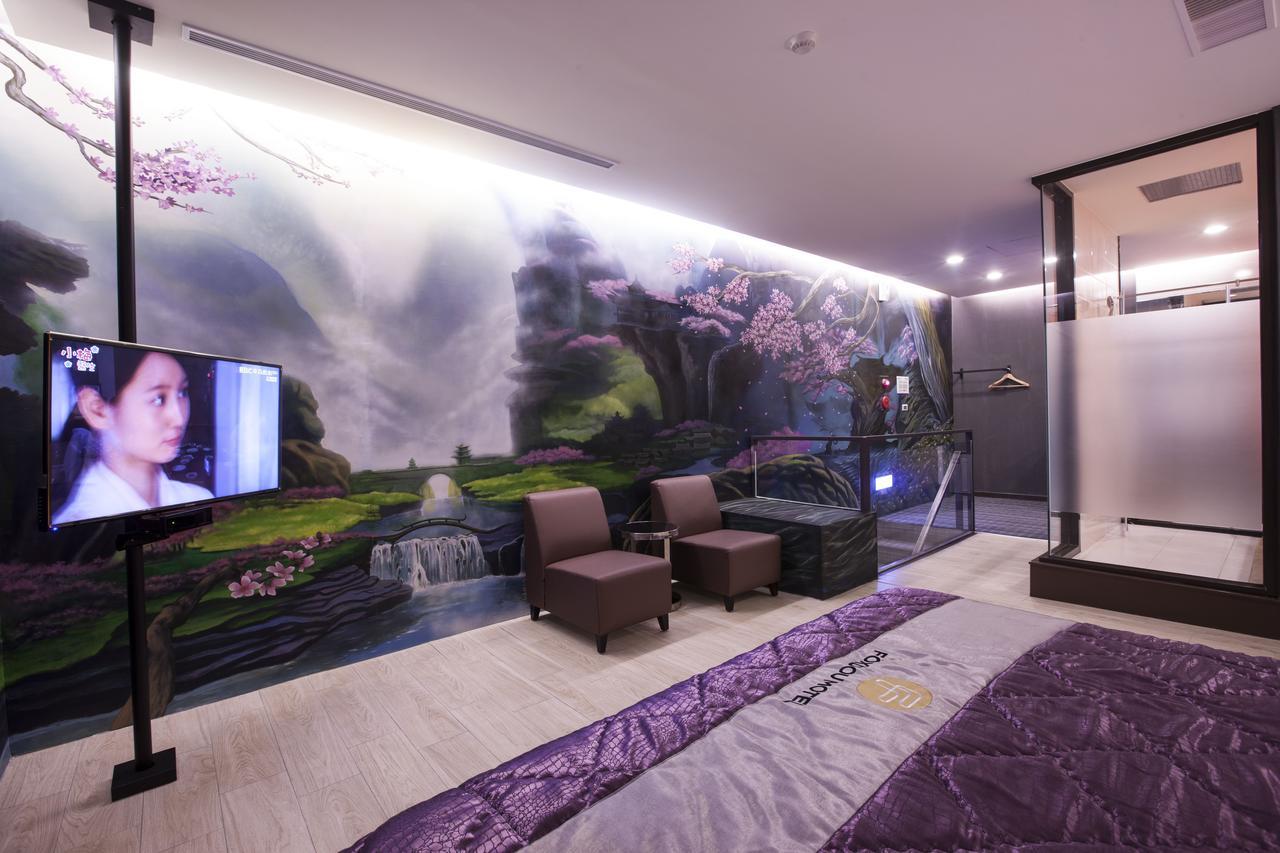 Foxdou Business Motel Тайнань Екстер'єр фото