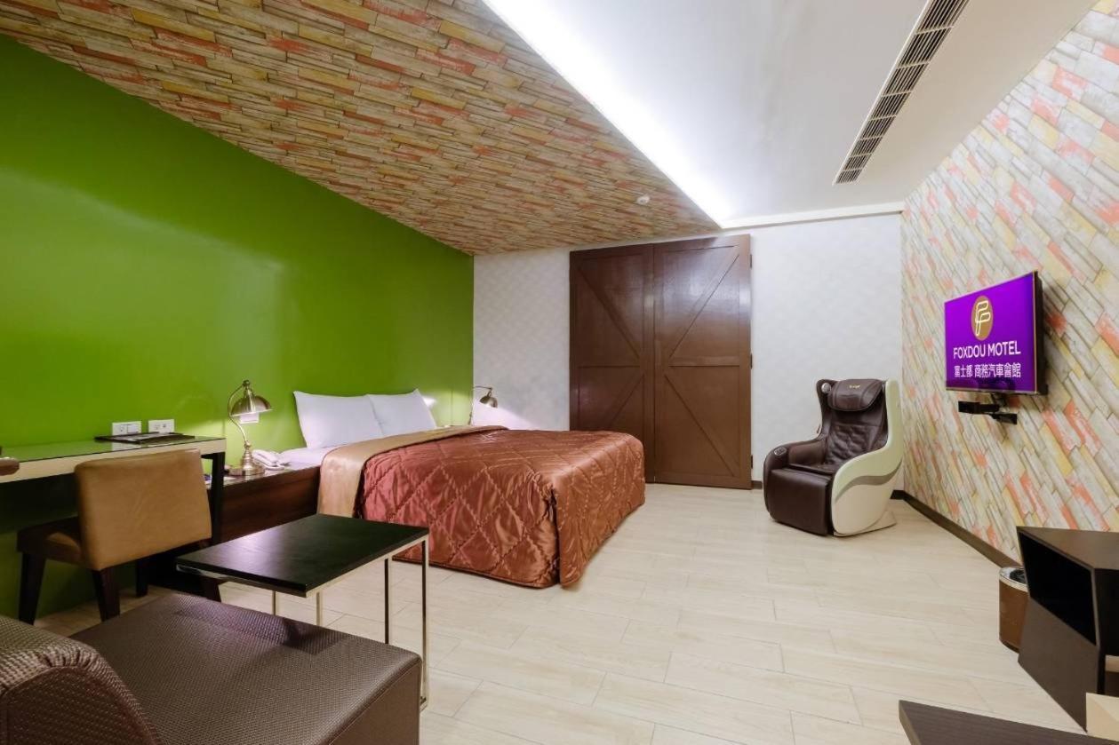 Foxdou Business Motel Тайнань Екстер'єр фото